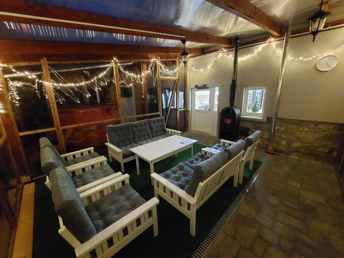E-Tekergok Haza Hotel Bukkzserc Bagian luar foto